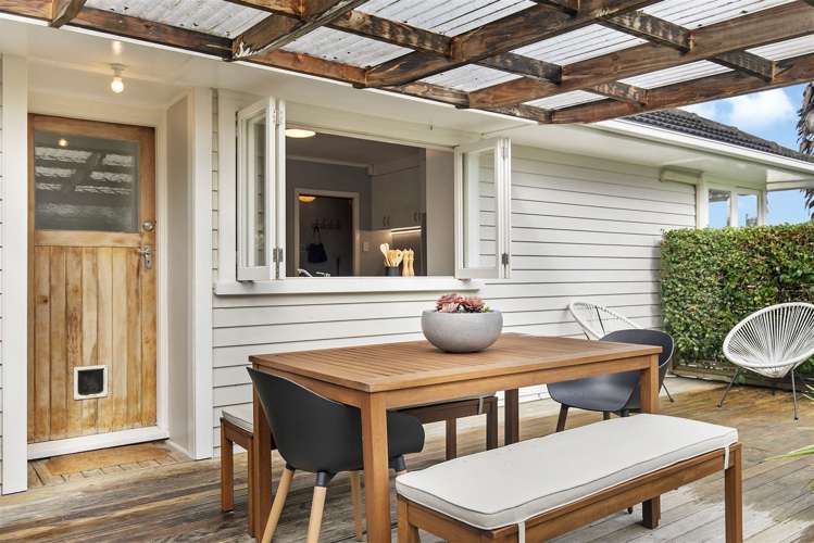 17 Kotuku Street Te Atatu Peninsula_16