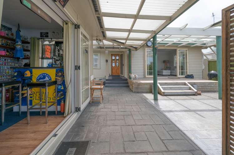 1 Neeve Place Taradale_13