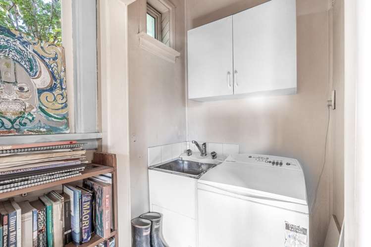 190 Morton street Strathern_10