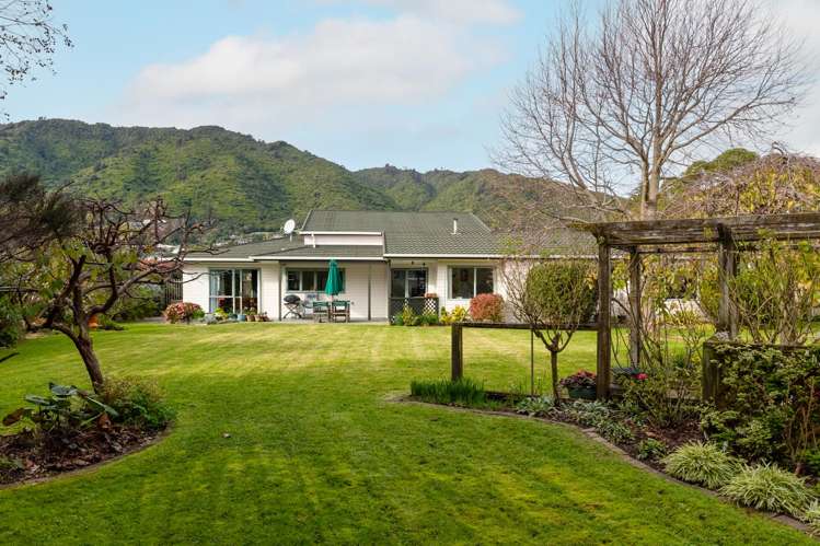 29 Cranbrook Grove Waikanae_25