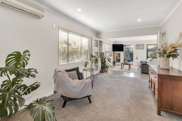 4 Bridgefield Crescent Flat Bush_5