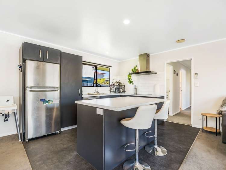 47b Meander Drive Welcome Bay_8