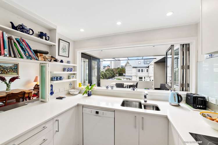 15/32 Hobson Street Thorndon_10