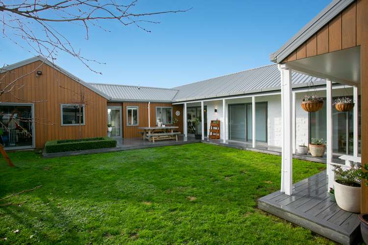 32 Norfolk Drive Cambridge_21