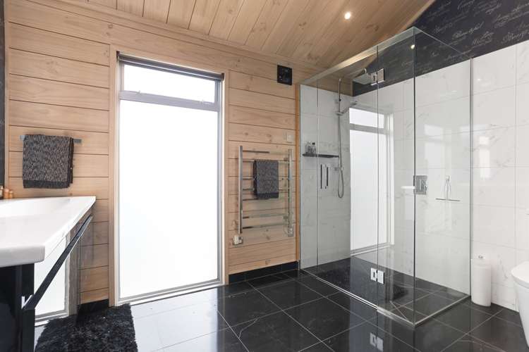 57 Rautahi Terrace Redvale_18