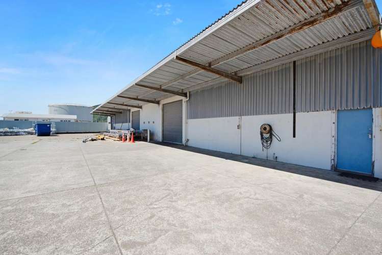 2/125 Port Road Seaview_2