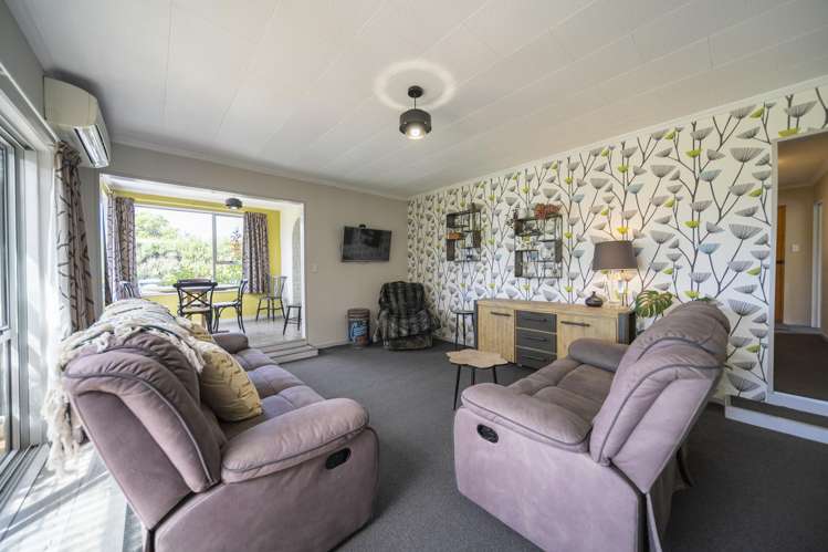 24 Howden Street Te Anau_8