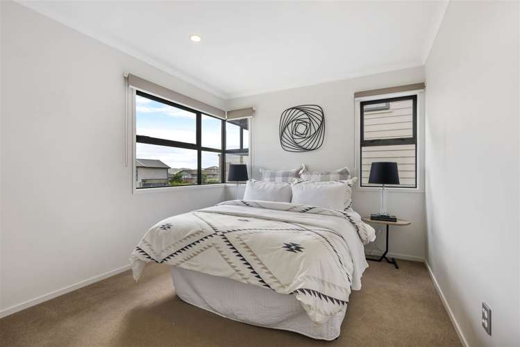 6 Hirimate Place Flat Bush_9