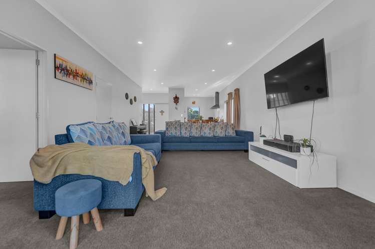 36 Kuurae Crescent_3