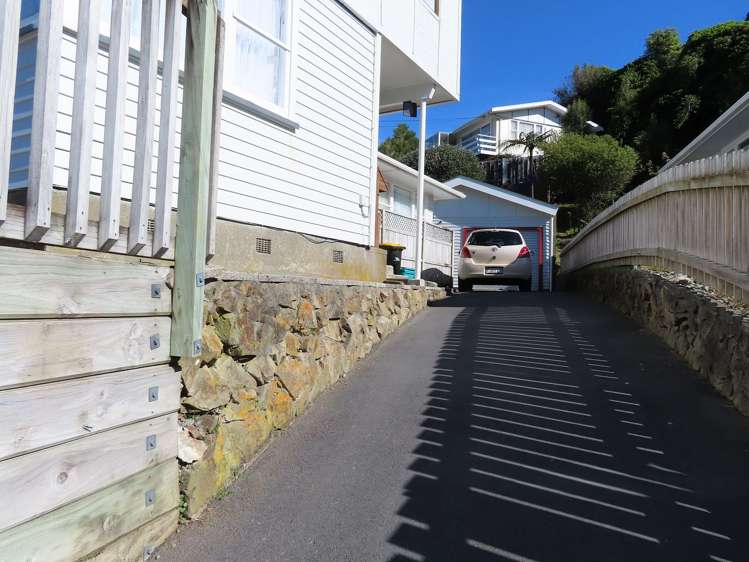 60 Beazley Avenue Paparangi_13