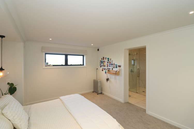 67 Antrim Street Windsor_28