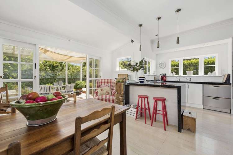 20 Colin Grove Lower Hutt_2