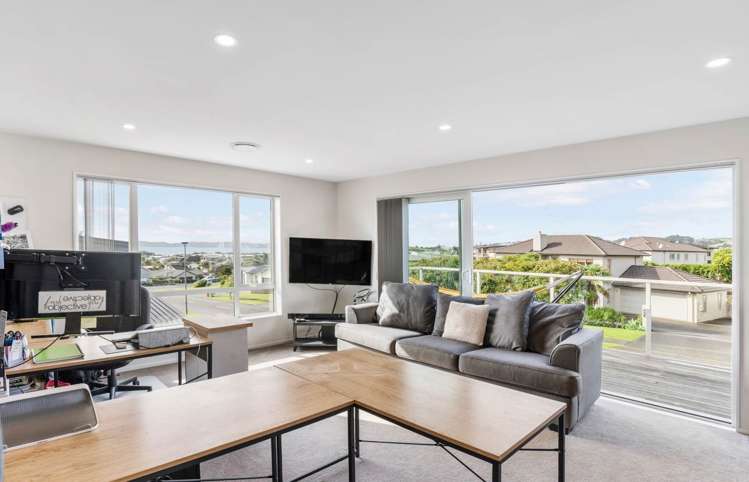13 Thistle Close Beachlands_8