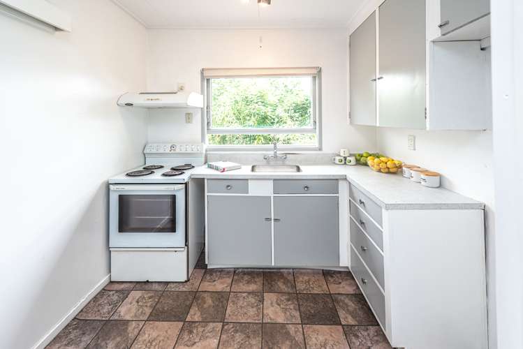 73 Great North Road Saint Johns Hill_7