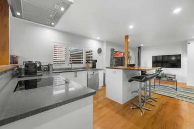 25 Davita Place_2