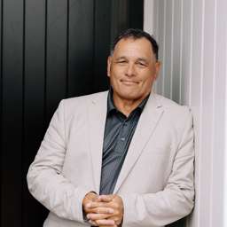 Mike Woods
