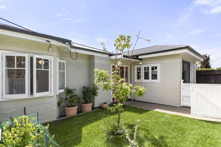 1/33a Glen Road Stanley Point_14