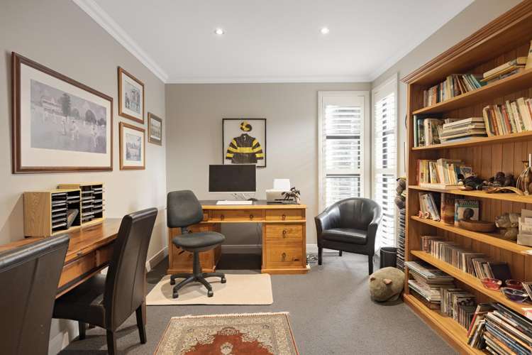 19 Tall Oaks Way Bethlehem_29