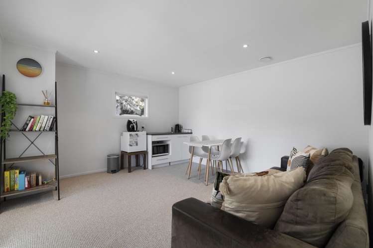 26 Mclean Street Strandon_22