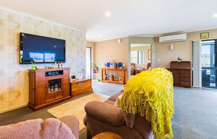 13 Woodcroft Way Pukekohe_5