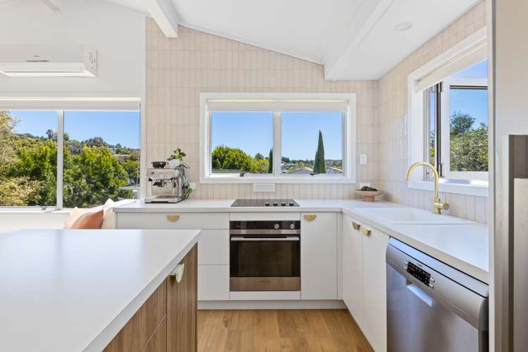 18 William Hadlow Place Hatfields Beach_8