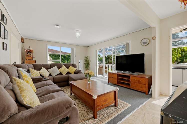 21 Frobisher Way Clendon Park_4