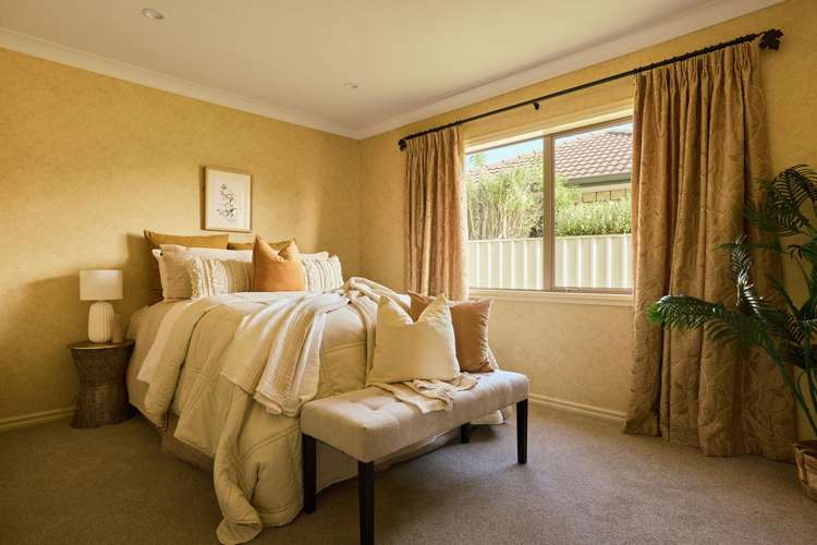 16 Riddington Rise Ohauiti_16