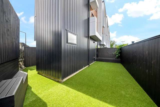 12/36 Seccombes Road Epsom_2