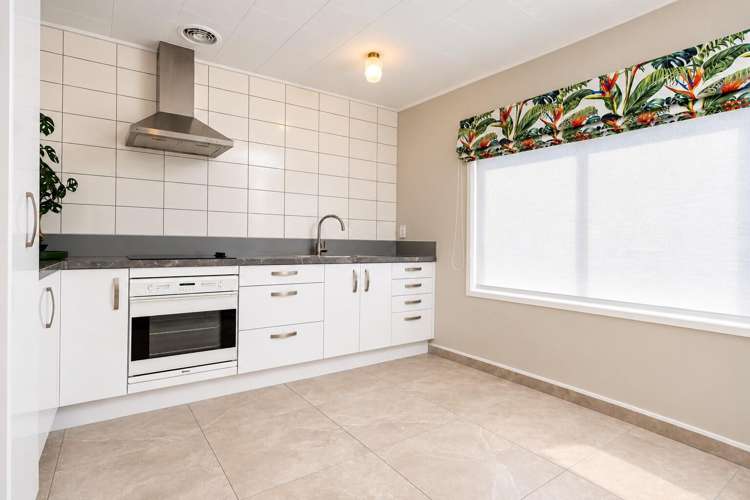 2/159 Wellesley Road Napier South_5