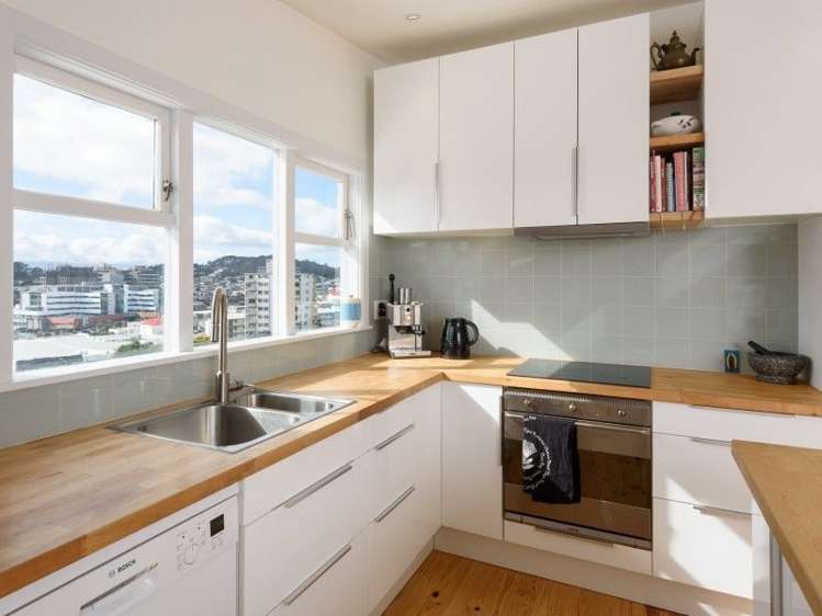 15 Carrington Street Mount Cook_6