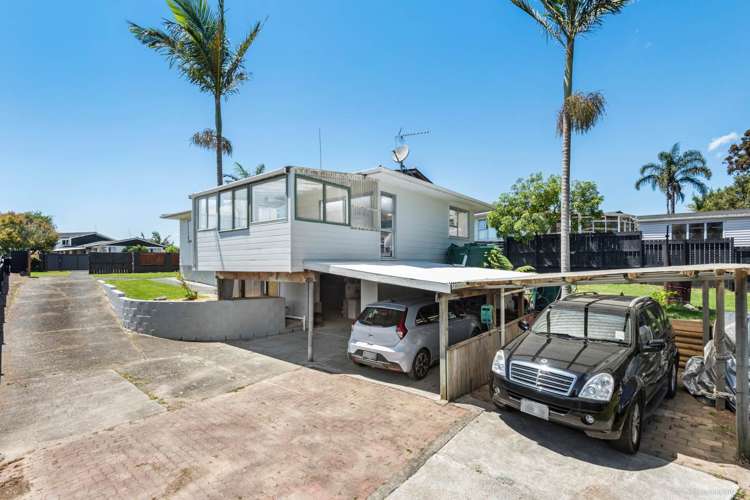 31 Allington Road Massey_13