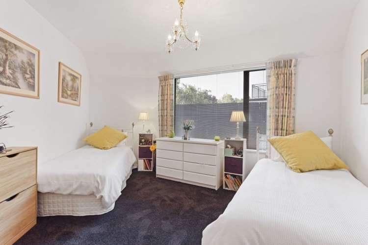 49 Oregon Place Burwood_16