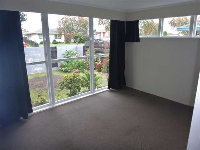 15 Waimahia Avenue Manurewa_4