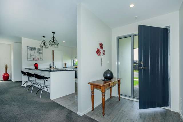 37 Eastfield Drive Lincoln_3