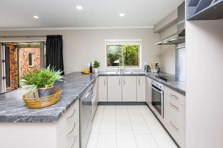 48 Evergreen Crescent Trentham_6