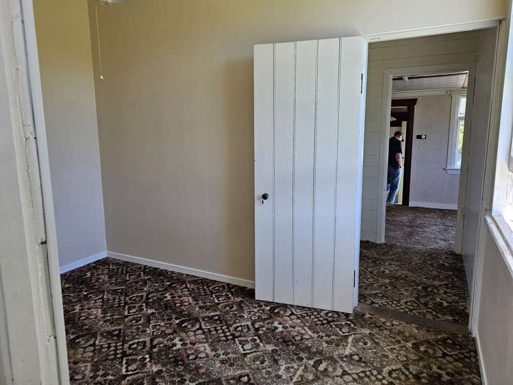 52 Carthew Street Okato_10