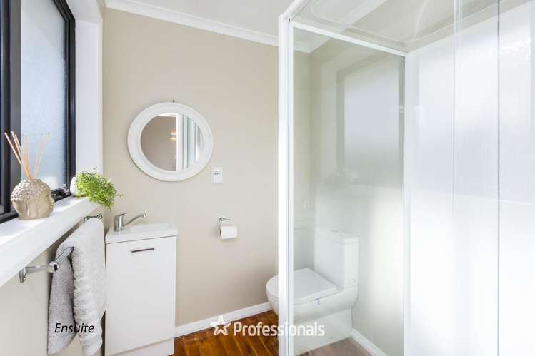 63 Kashmir Avenue Clouston Park_9