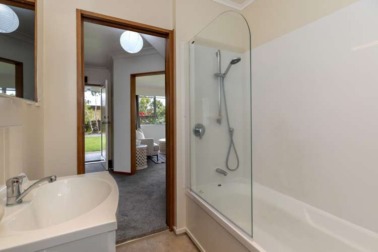 54 Belvedere Avenue Waikanae_11