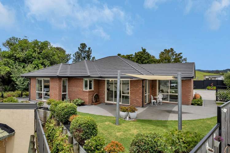 10 Myrtle Lane Te Kamo_18