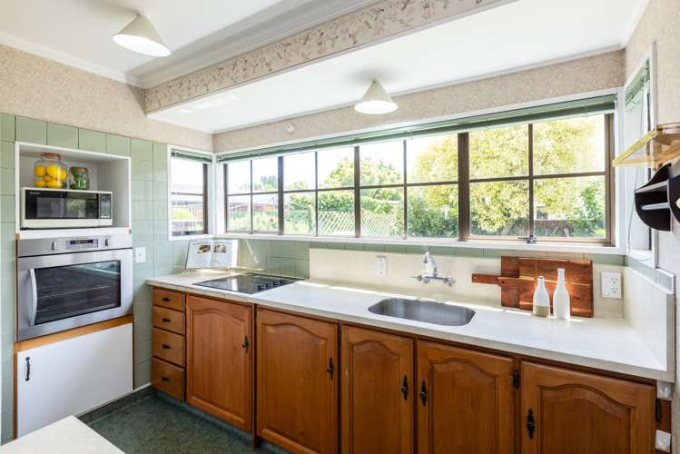 2/22 Middle Road Havelock North_5