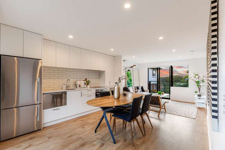 8/10 Ashwell Street Saint Heliers_1