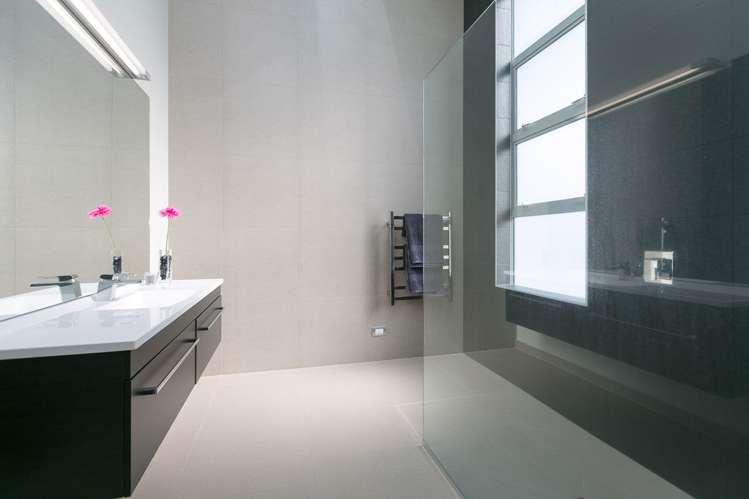 8 Saint Andrews Parkway Waiwhakaiho_19