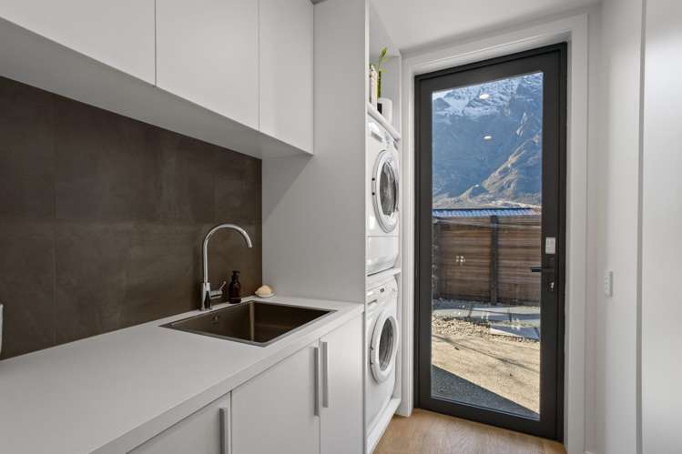 6 Big Valley Drive Jacks Point_17