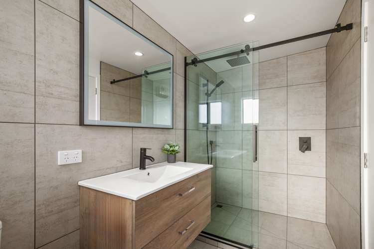 8 Don Place Alexandra_9