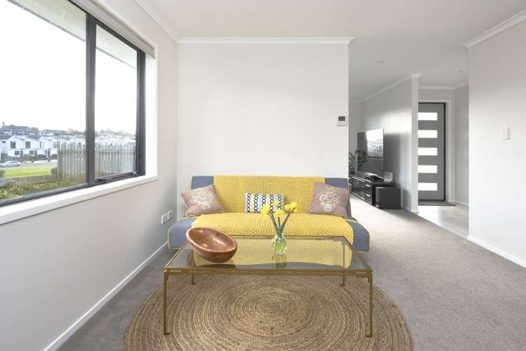 43 Symes Drive Red Beach_13