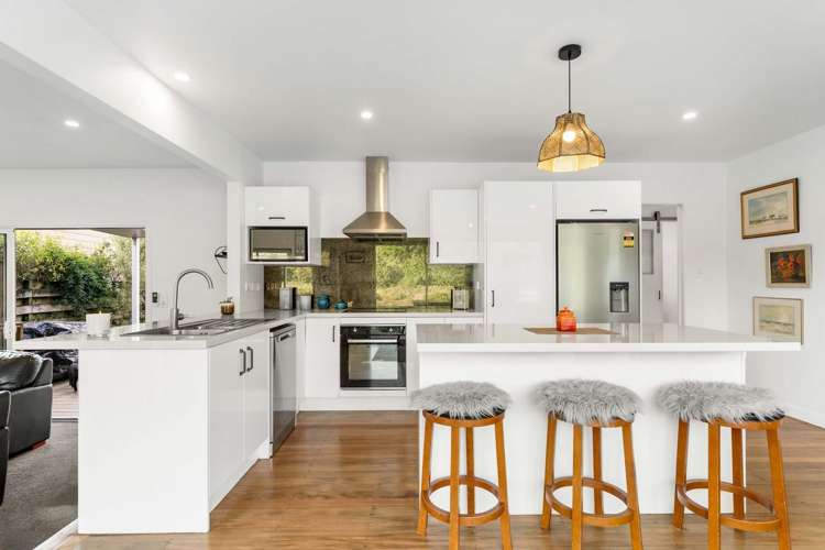 128 Sharyn Place Whangamata_9