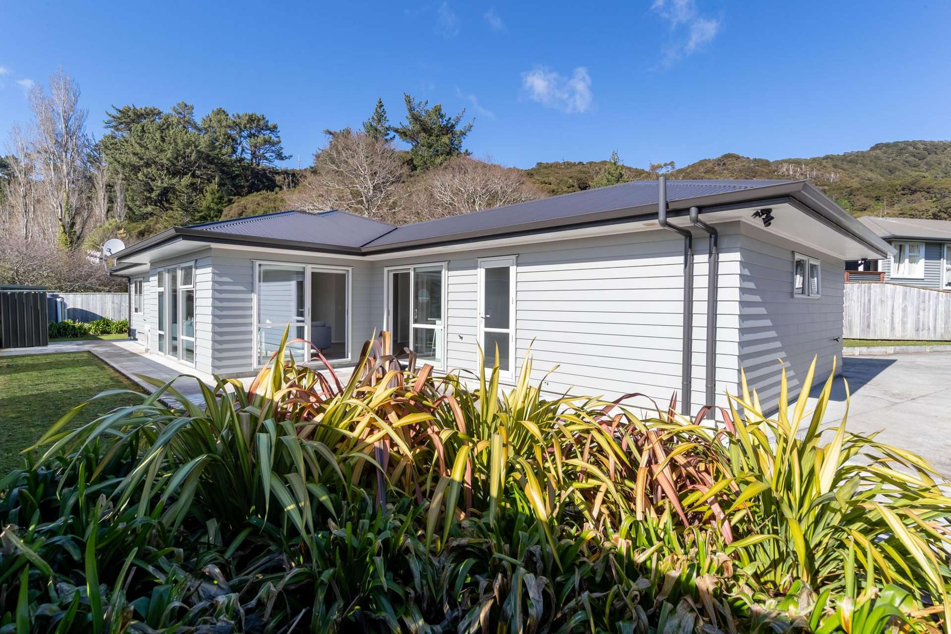 8A Karaka Street Wainuiomata_0