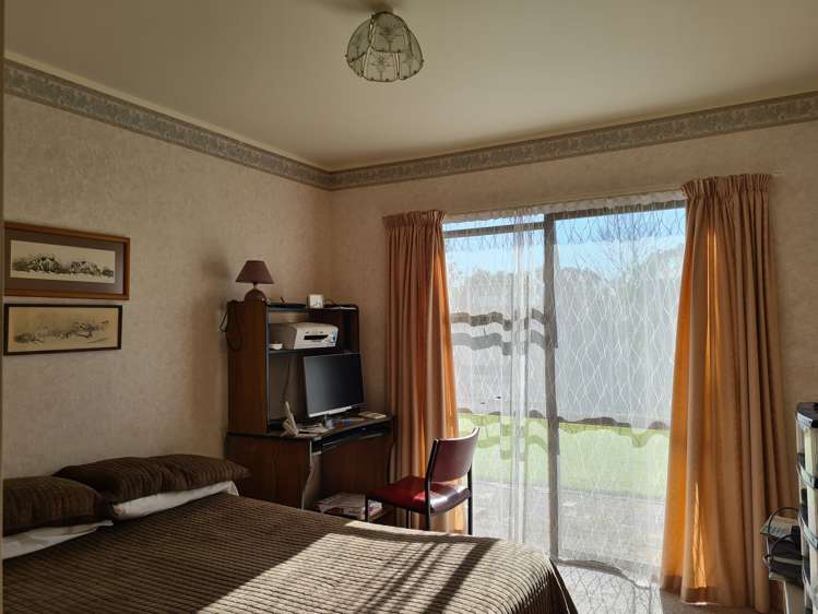 629 Mountain Road Maungaturoto_13