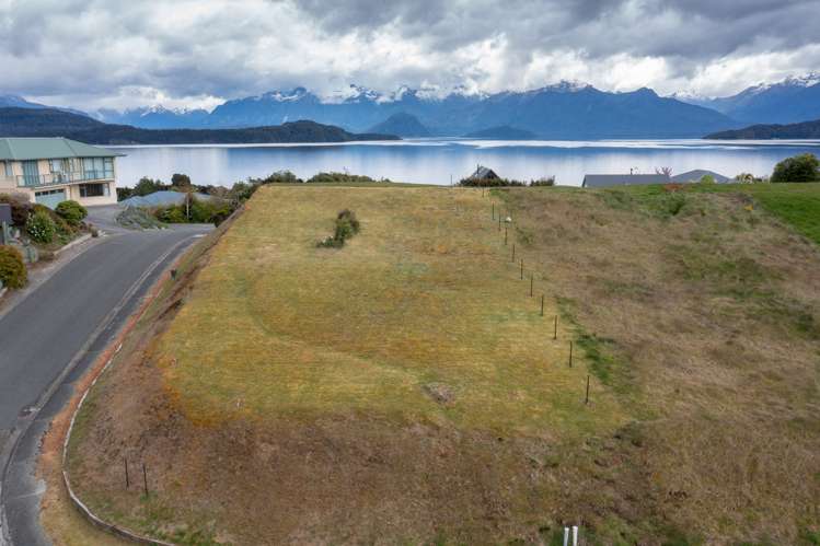 19 Muriwai Drive Manapouri_8