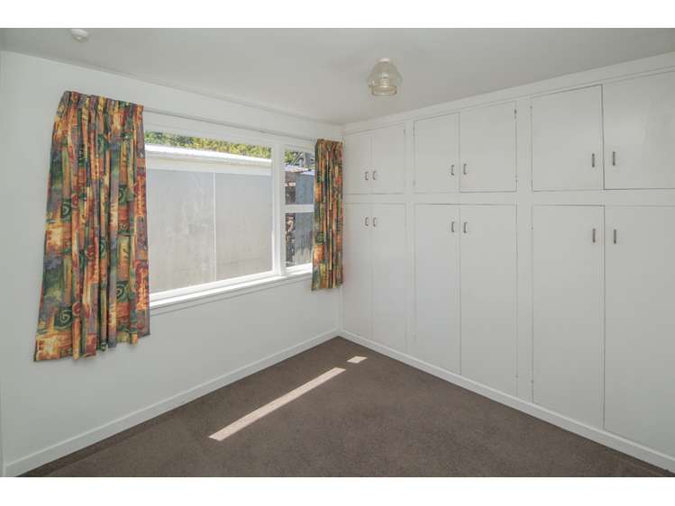 50a Batten Grove The Pines Beach_15